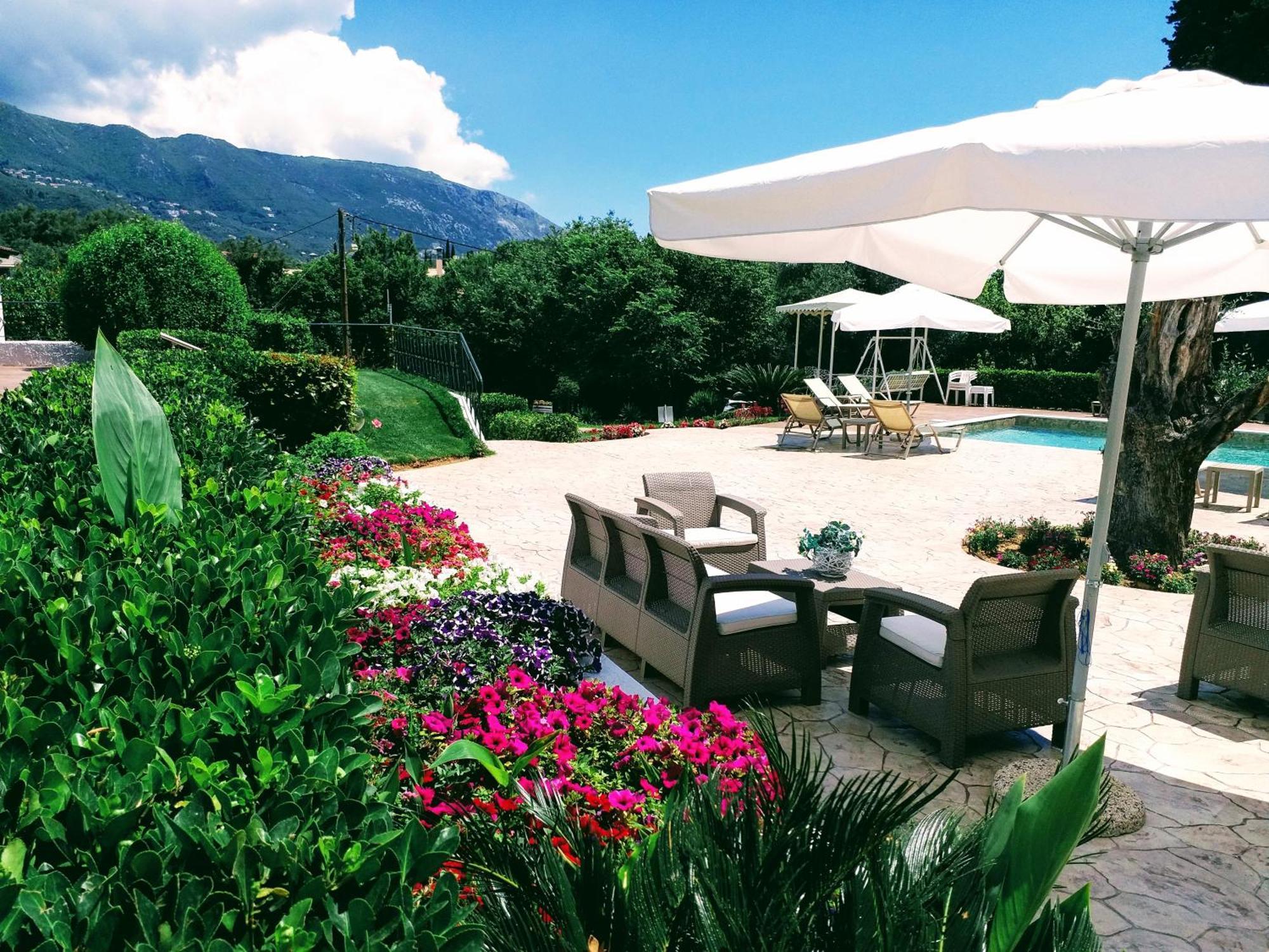 Summer Wine Friendly Resort Ipsos Ngoại thất bức ảnh