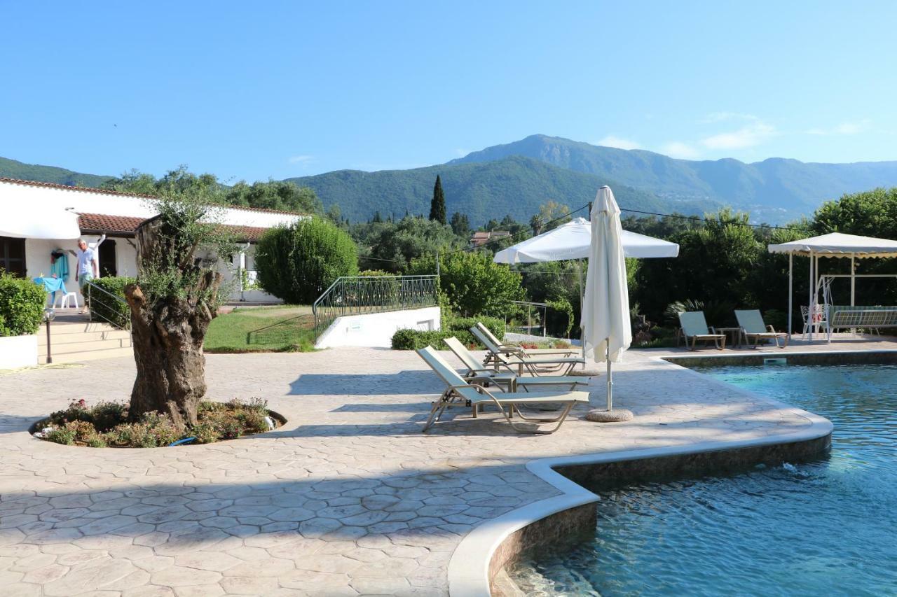 Summer Wine Friendly Resort Ipsos Ngoại thất bức ảnh