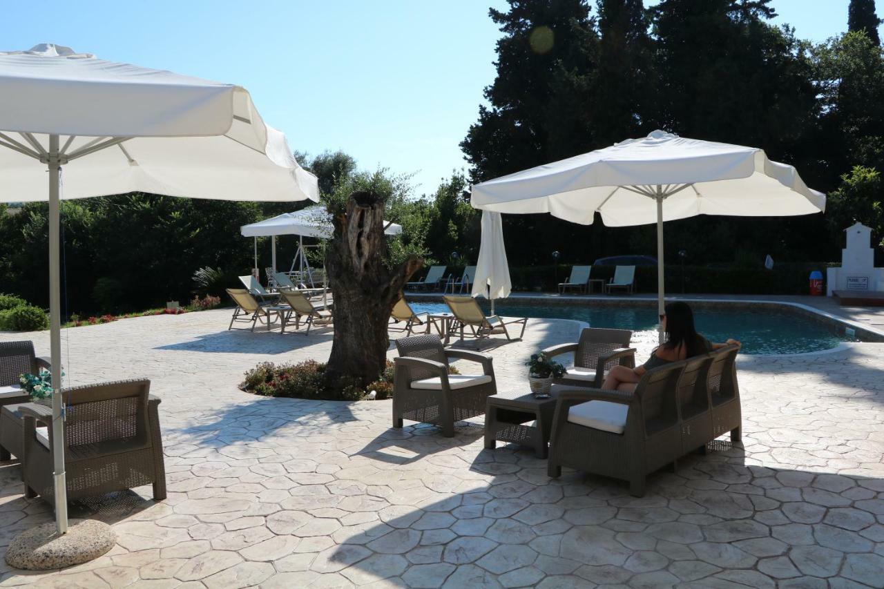 Summer Wine Friendly Resort Ipsos Ngoại thất bức ảnh