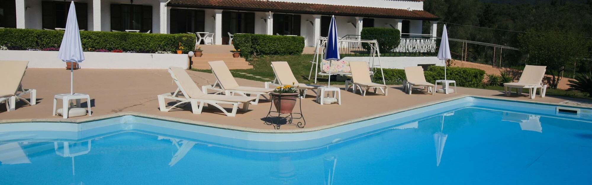 Summer Wine Friendly Resort Ipsos Ngoại thất bức ảnh